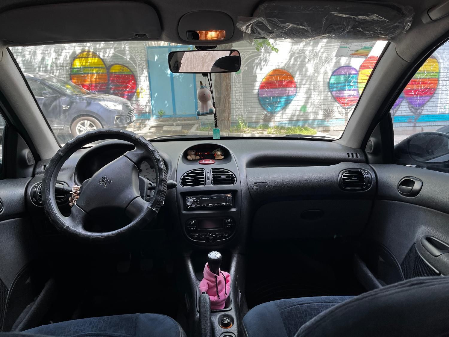 پژو ۲۰۶ صندوق دار v8 - 1393
