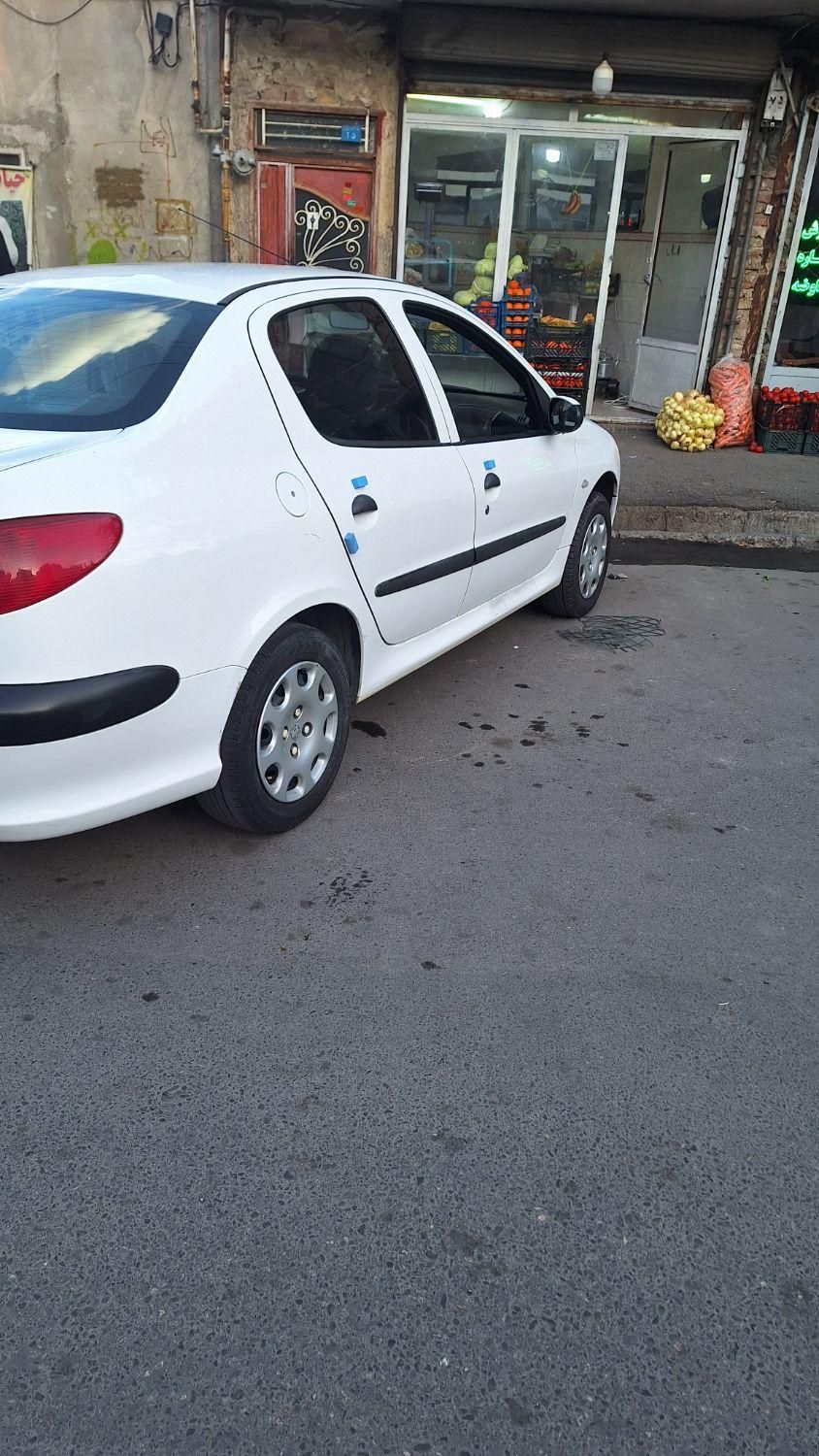 پژو ۲۰۶ صندوق دار v8 - 1399