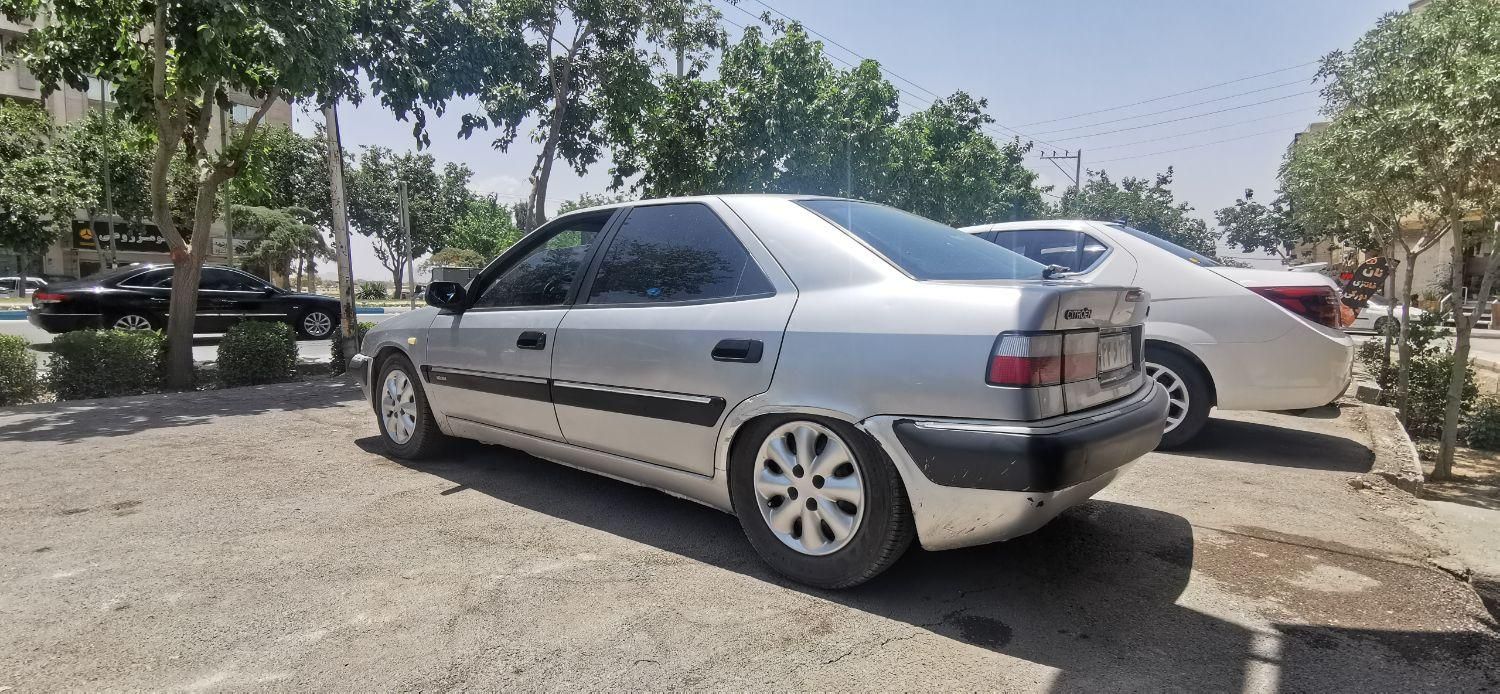 سیتروئن زانتیا X - 2004