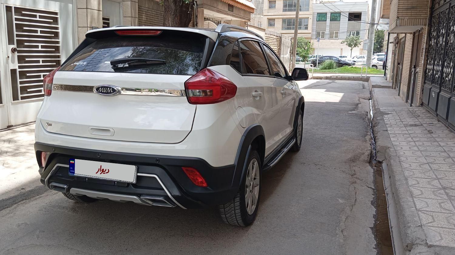 ام وی ام X22 دنده ای اسپرت لاکچری - 2023