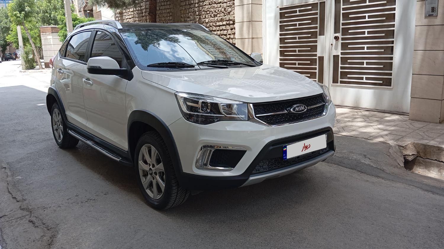 ام وی ام X22 دنده ای اسپرت لاکچری - 2023