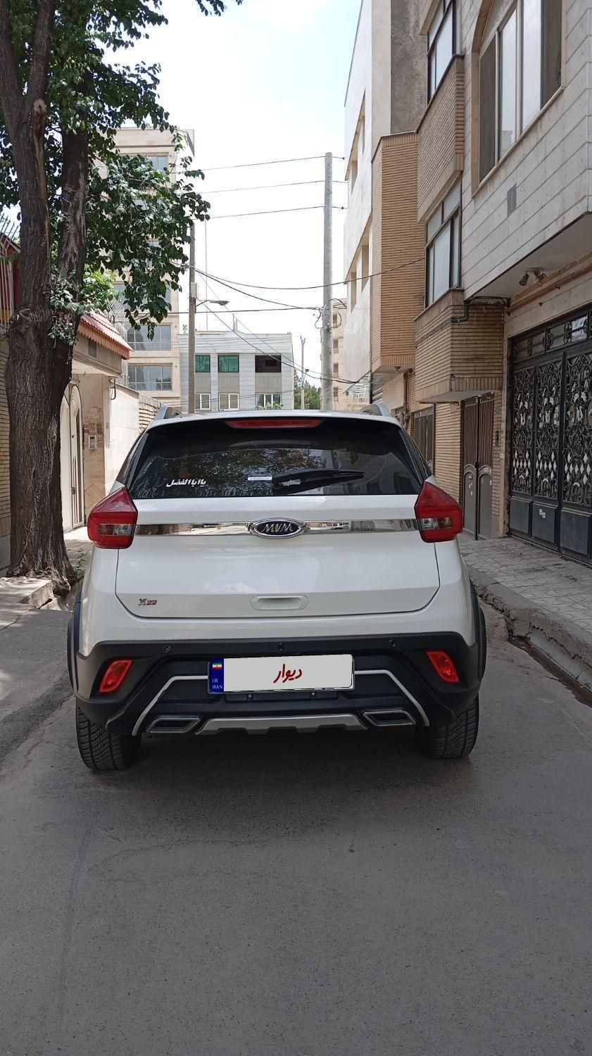 خودرو ام وی ام، X22 آگهی ann_18389053