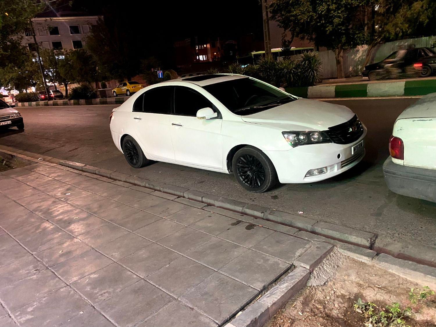 خودرو جیلی، امگرند 7 آگهی ann_18389801