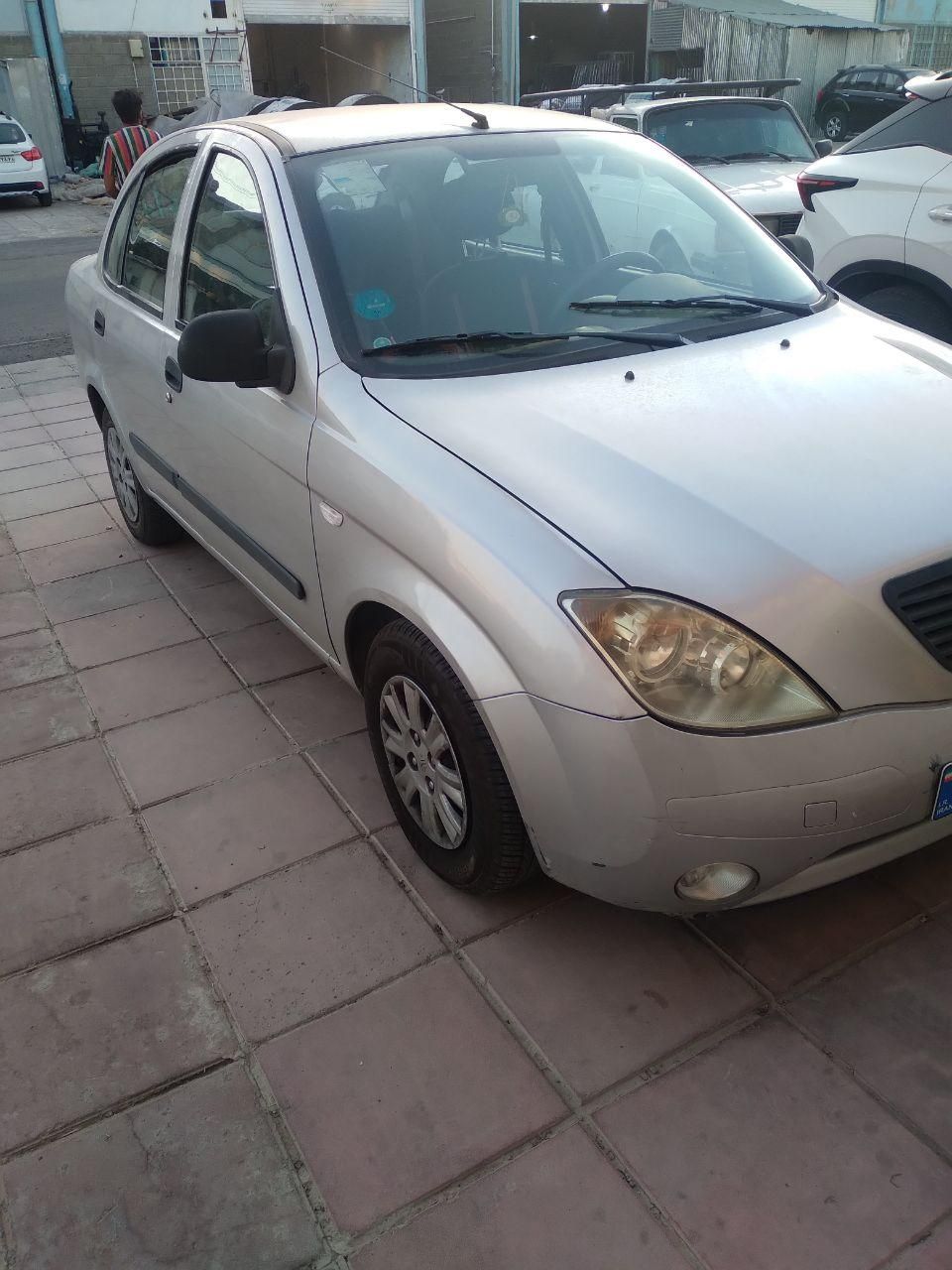 تیبا صندوق دار LX - 1392