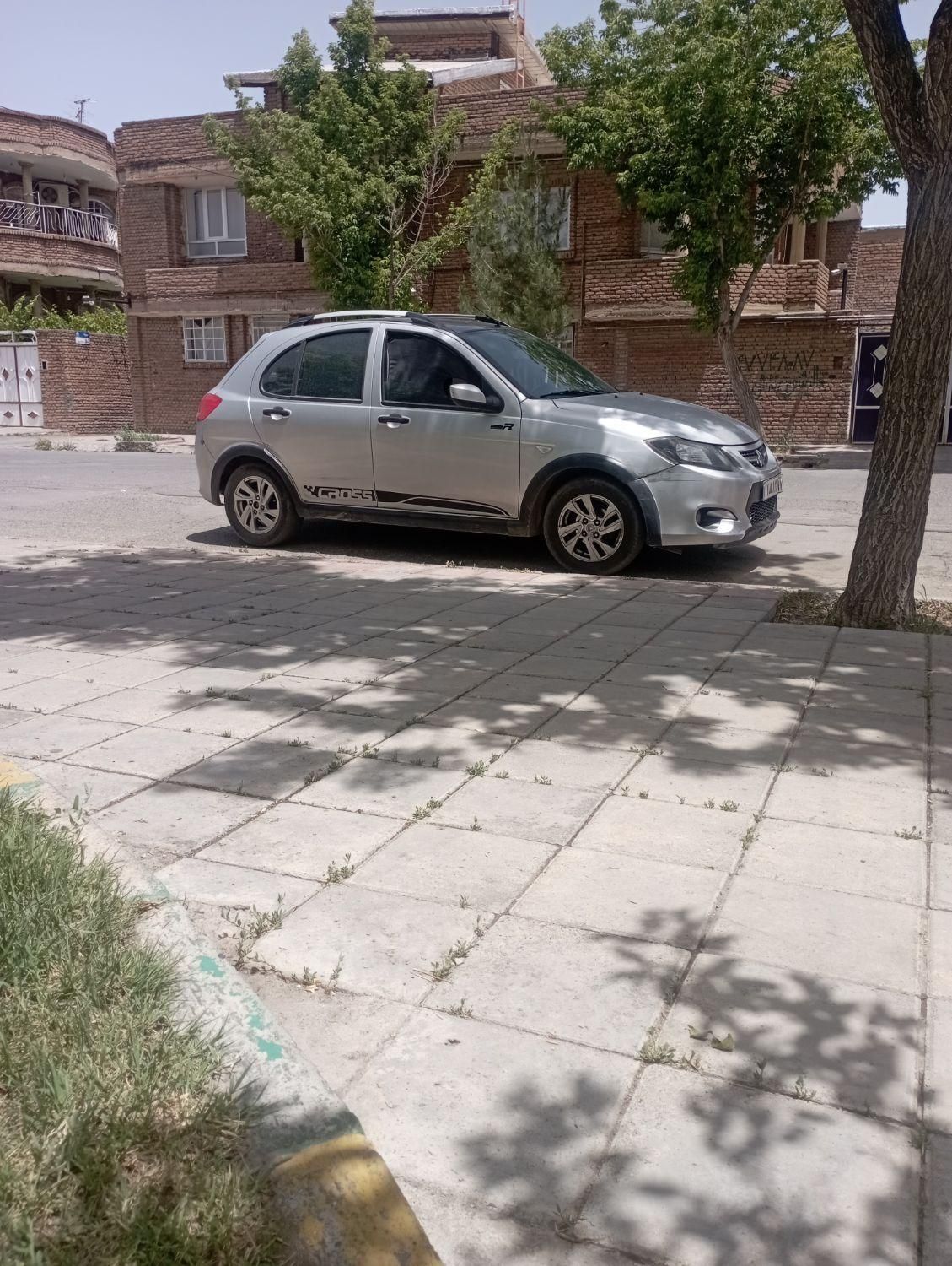 خودرو کوییک، R آگهی ann_18390323
