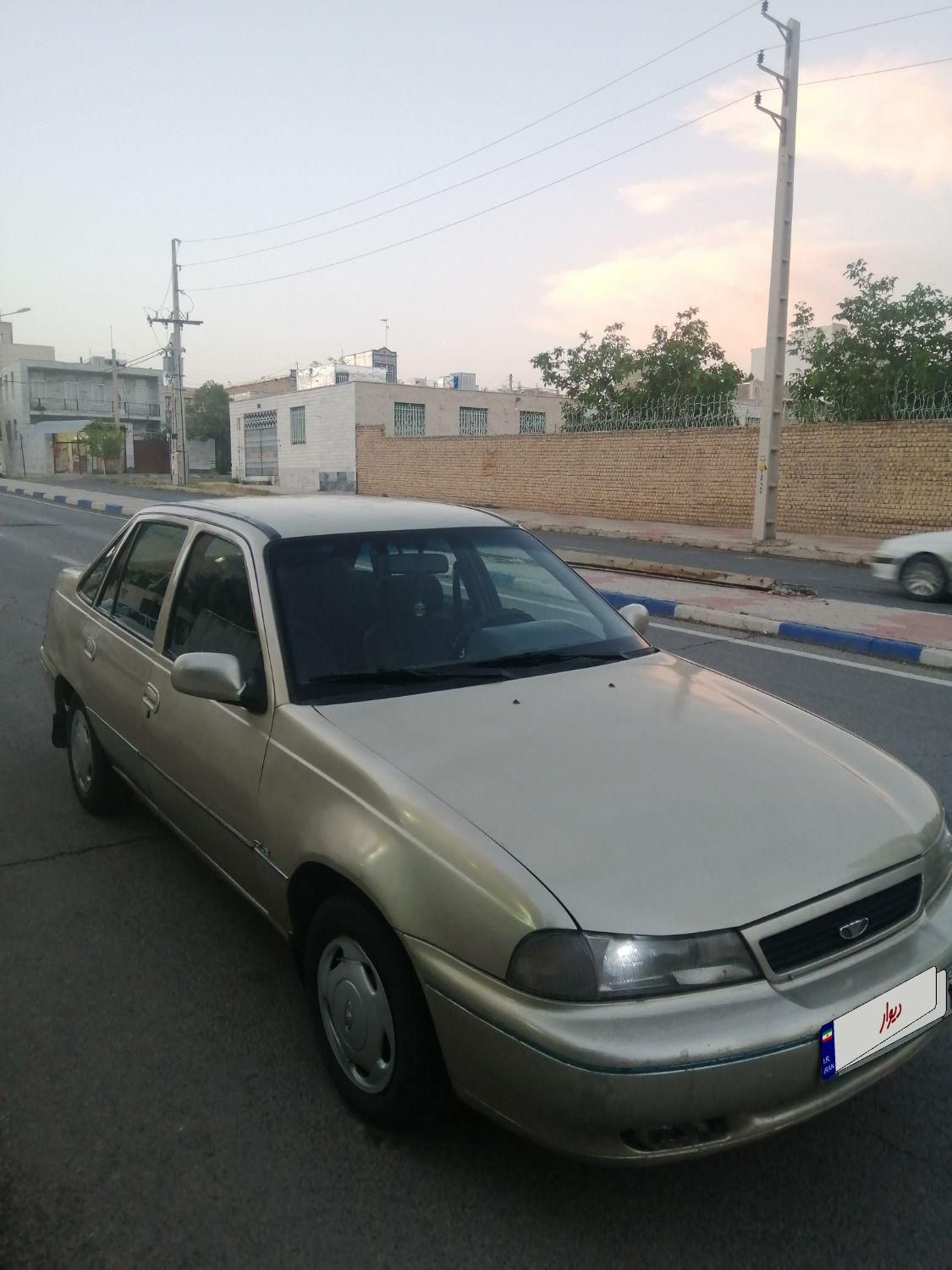 دوو سیلو سدان - 2001