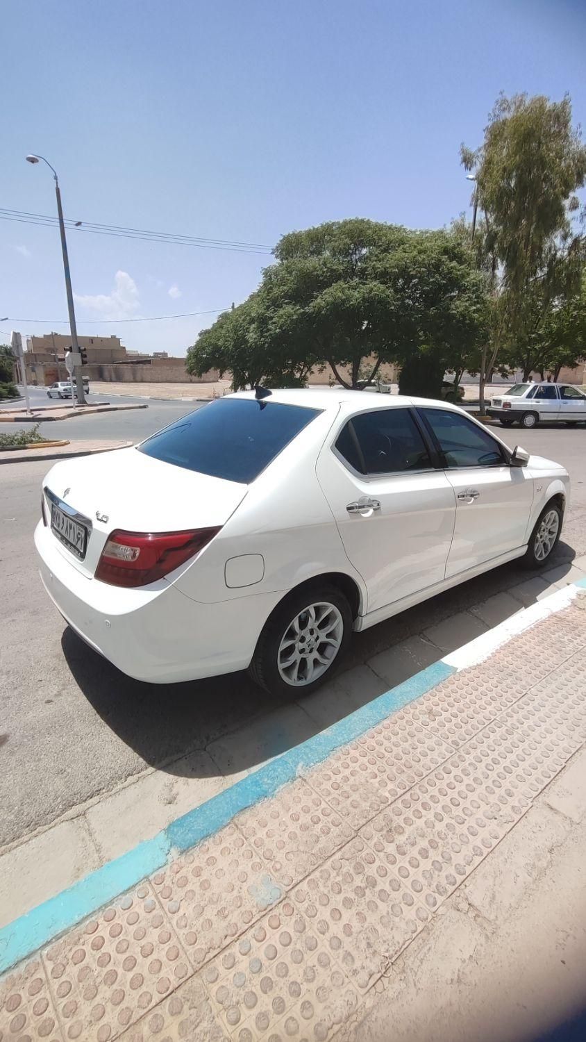 دنا پلاس توربو شارژ اتوماتیک اتوماتیک توربو - 1400
