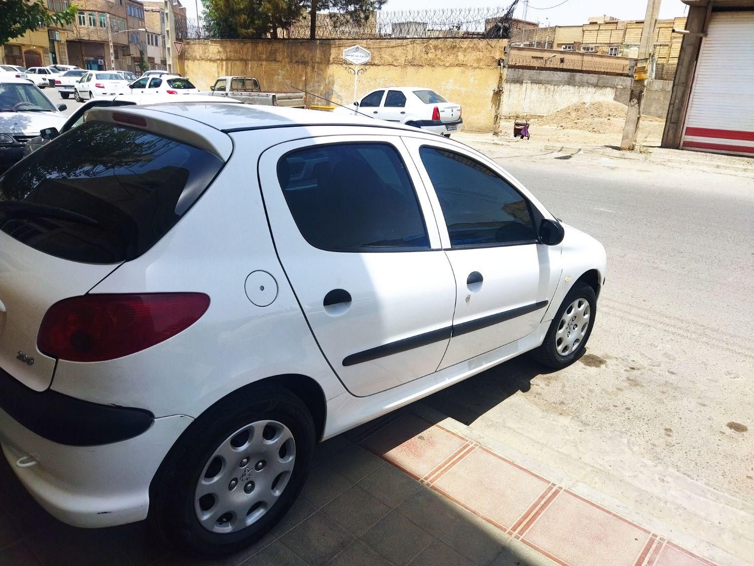 خودرو پژو، 206 آگهی ann_18390492