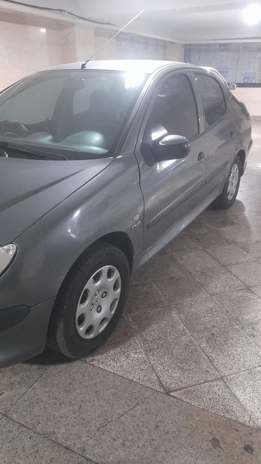 پژو ۲۰۶ صندوق دار v10 - 1388