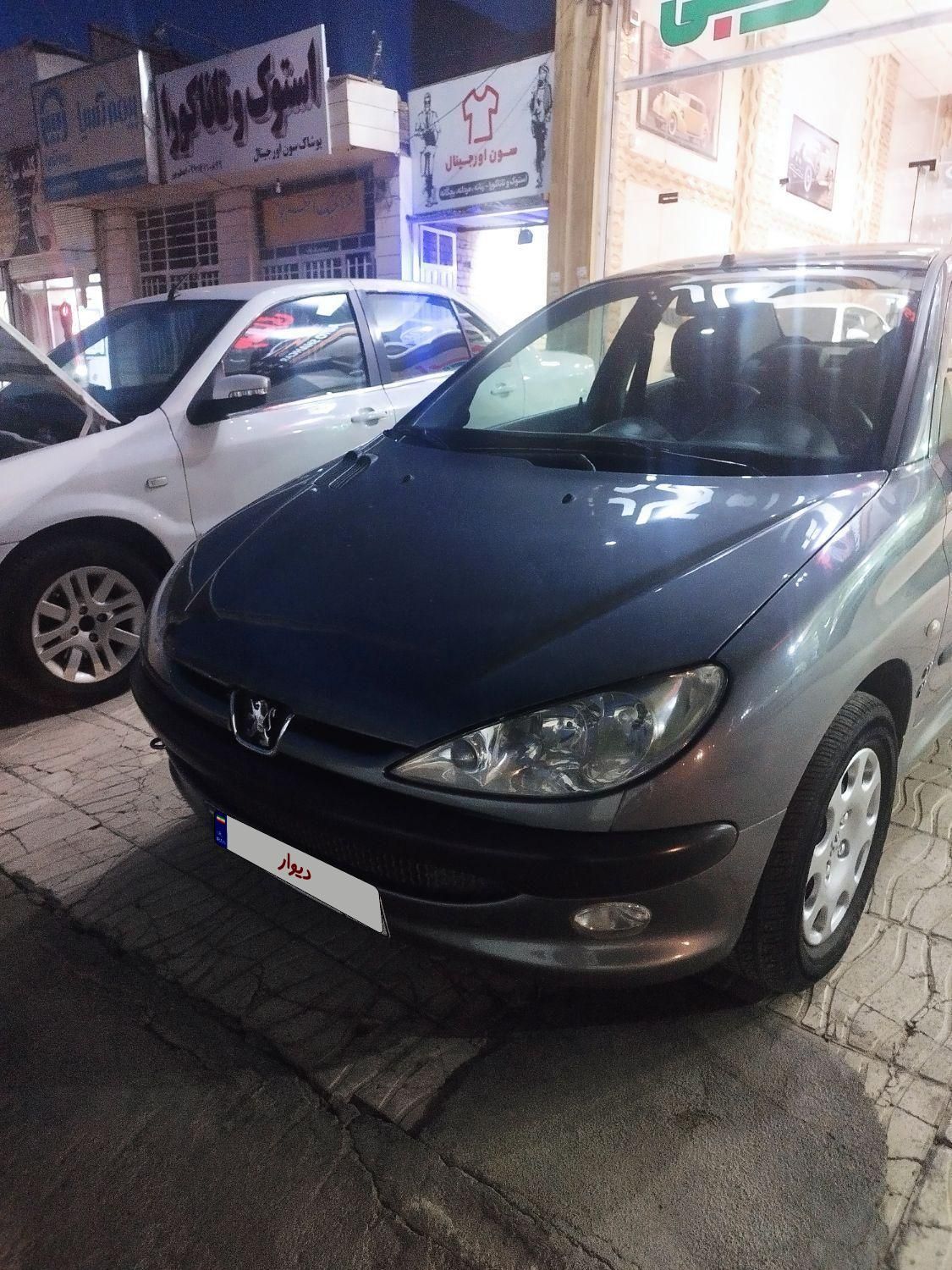 پژو ۲۰۶ صندوق دار v8 - 1396