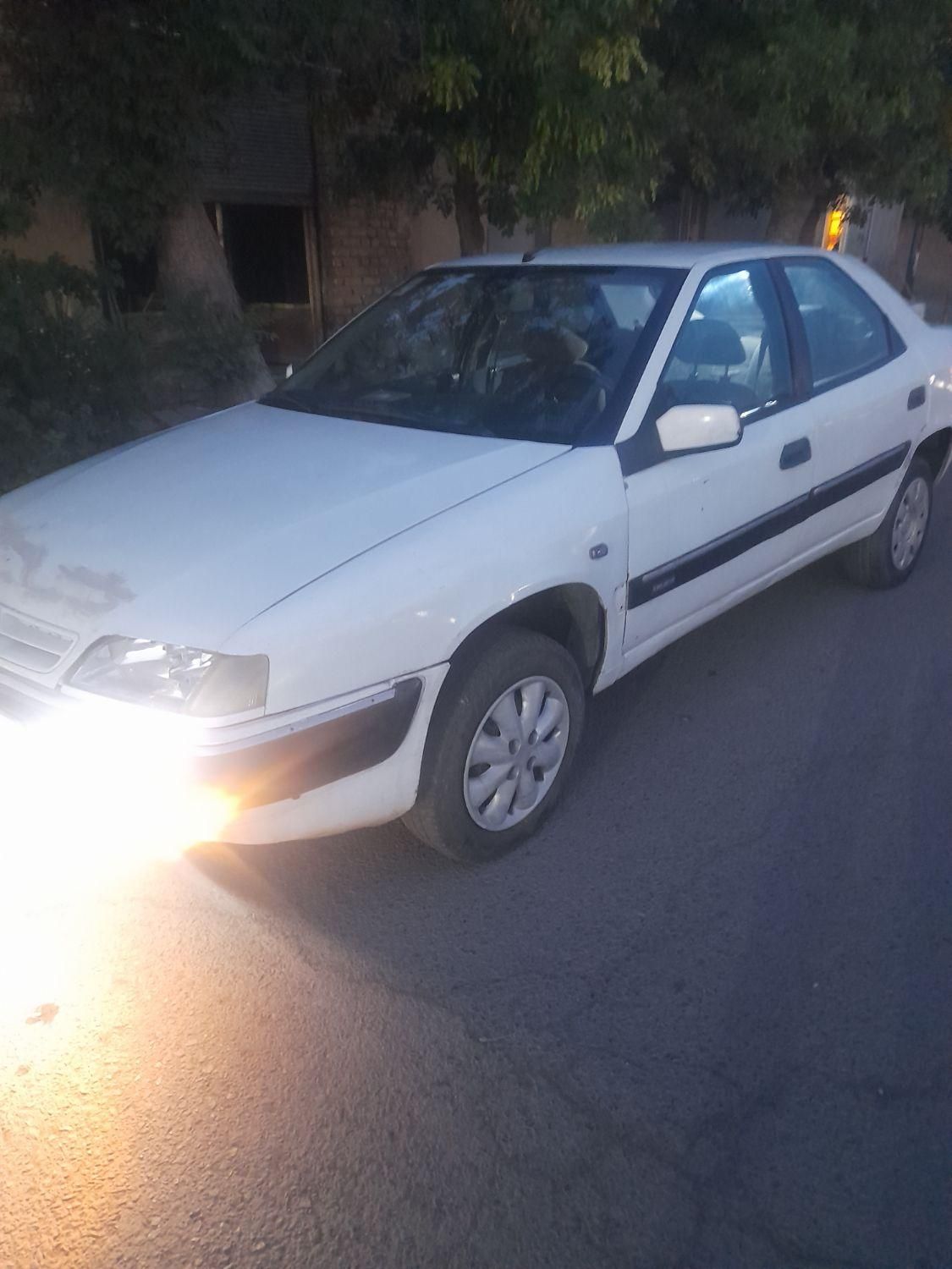 سیتروئن زانتیا X - 2002