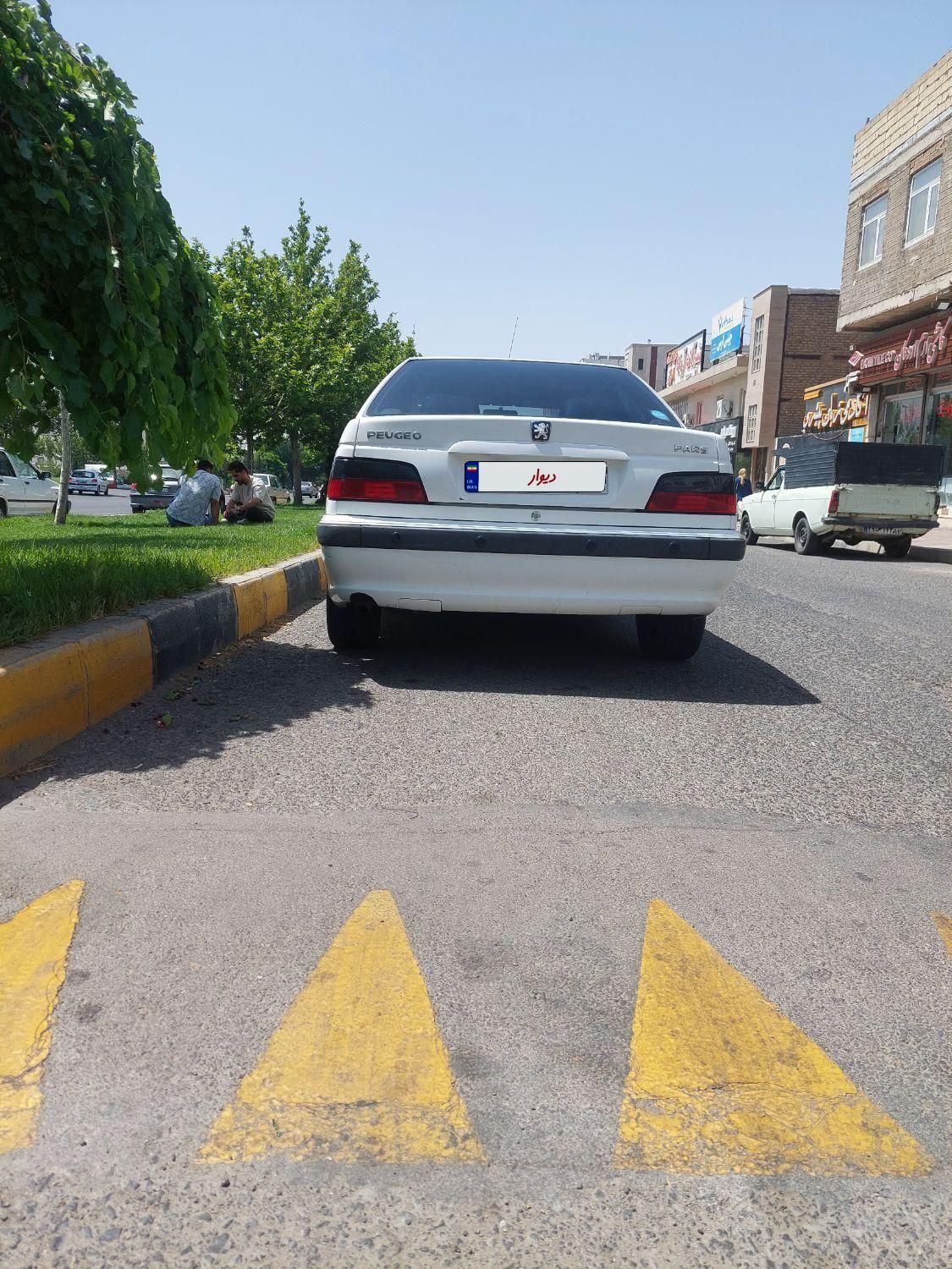 پژو پارس سال - 1392