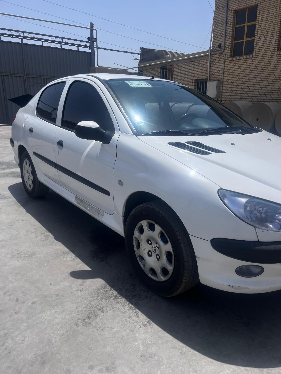 پژو ۲۰۶ صندوق دار v8 - 1398