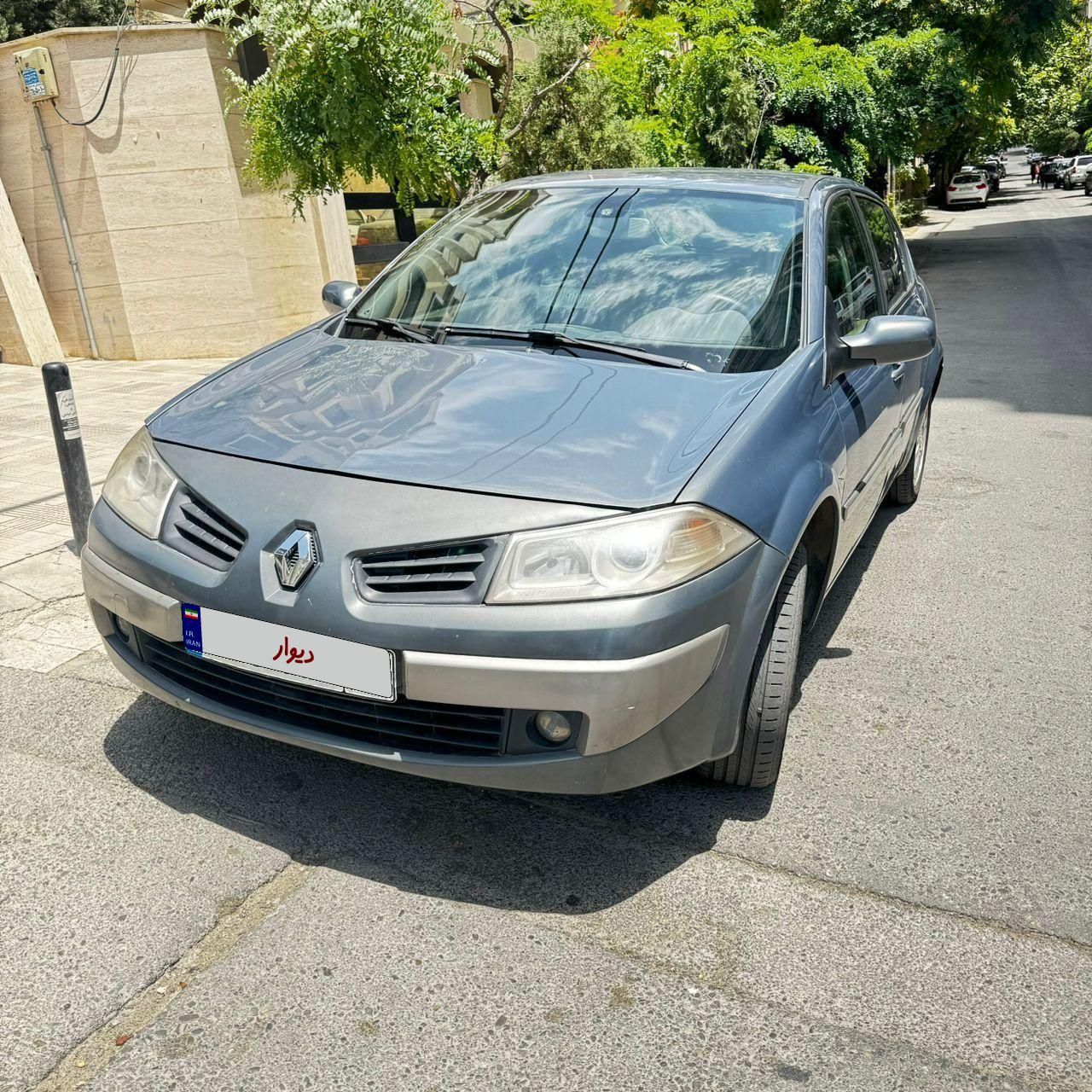 رنو مگان پارس خودرو 2000 - 2012