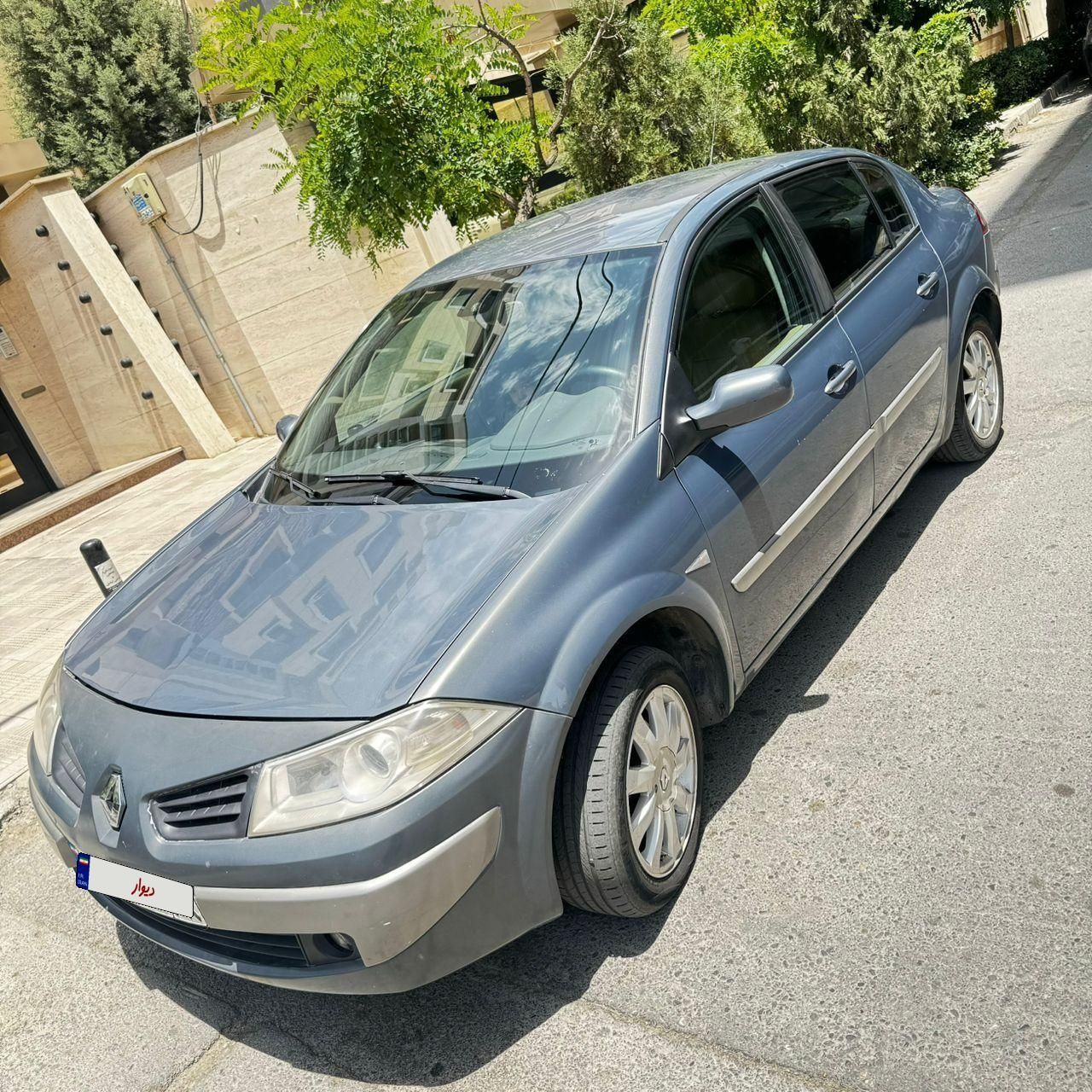 رنو مگان پارس خودرو 2000 - 2012