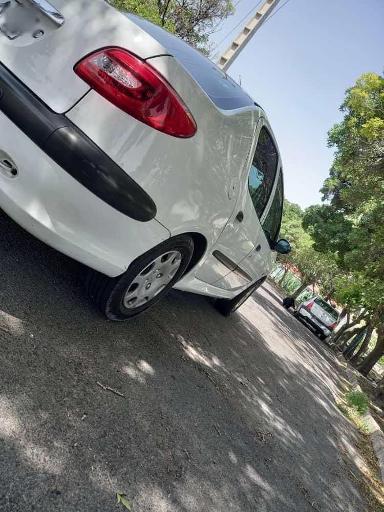 پژو ۲۰۶ صندوق دار v8 - 1394