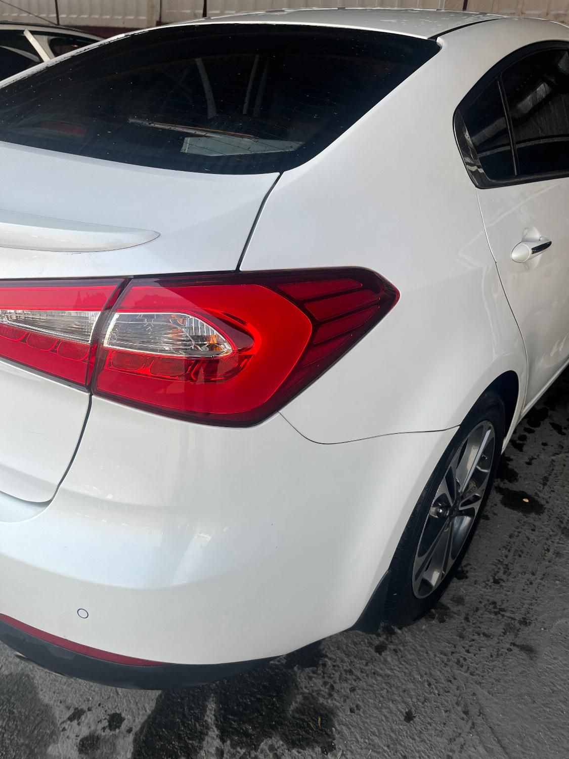 کیا سراتو 2.0 لیتر اتوماتیک GT لاین - 2016