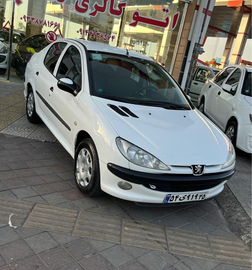 پژو ۲۰۶ صندوق دار v8 - 1395