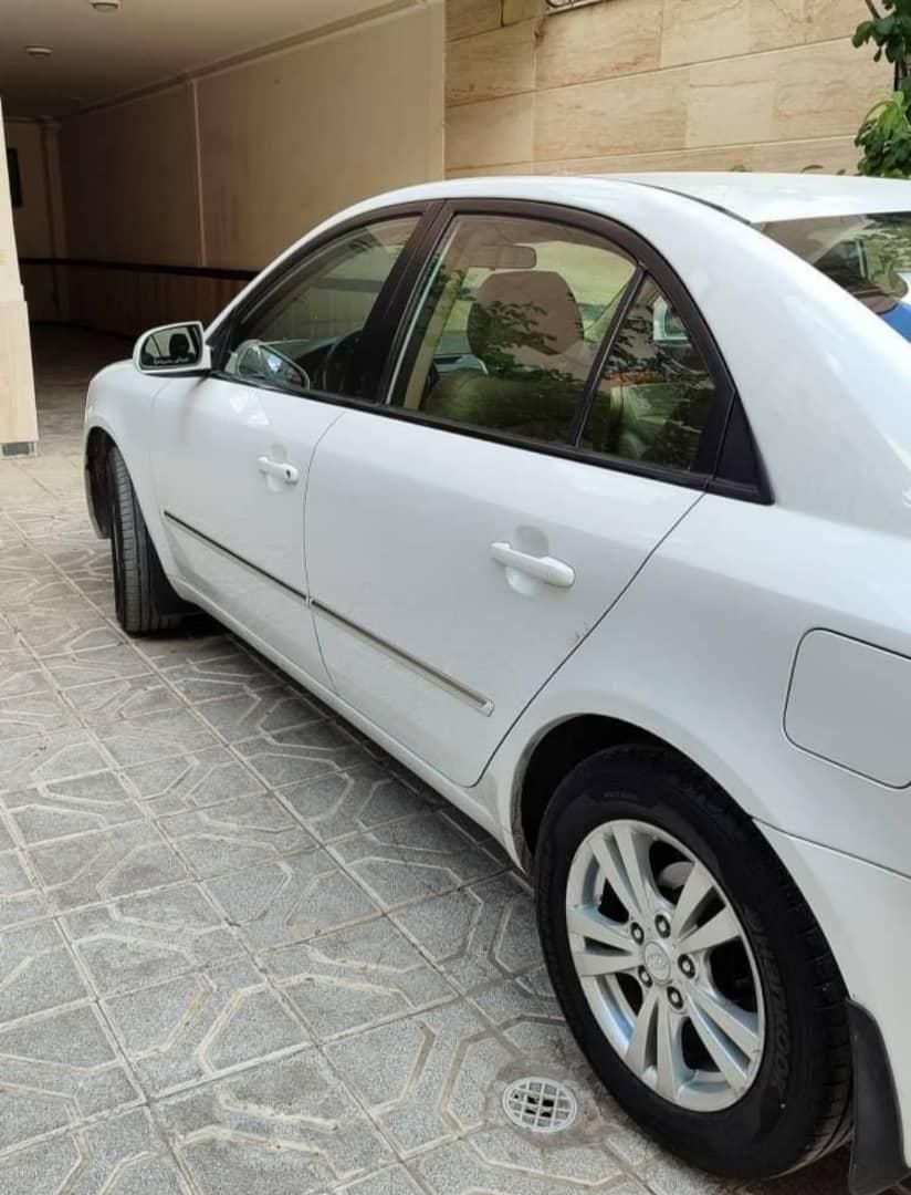 هیوندای سوناتا اتوماتیک NF 2400 - 2009