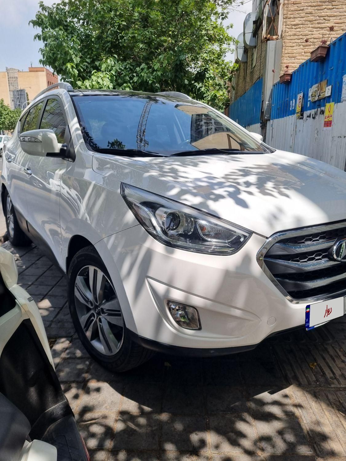 هیوندای توسان 2.4 لیتر - 2015