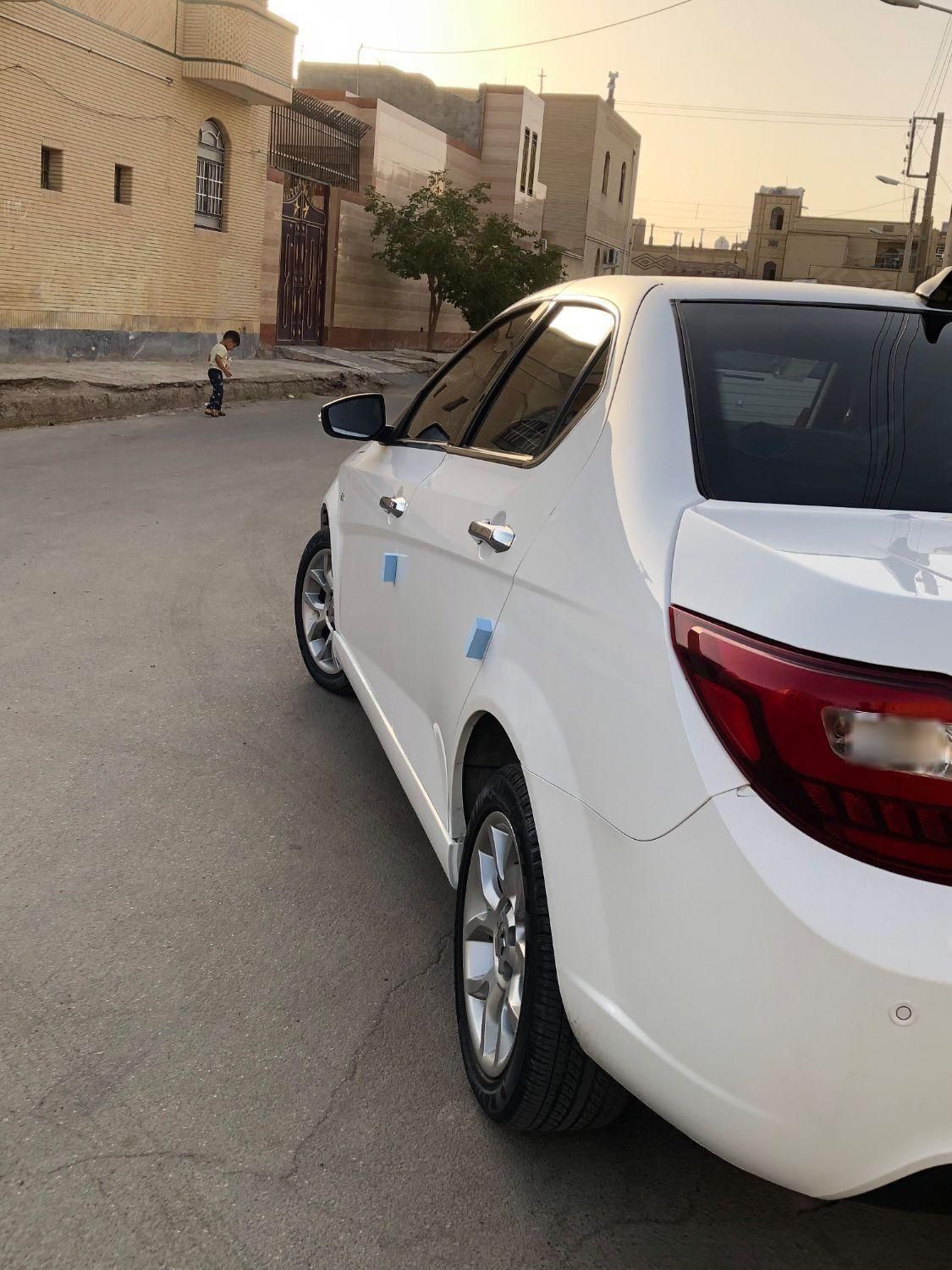 دنا پلاس توربو اتوماتیک - 1401