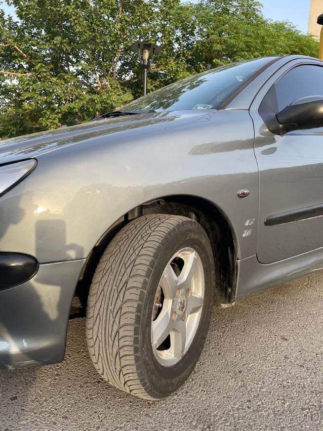 پژو ۲۰۶ صندوق دار v8 - 1395