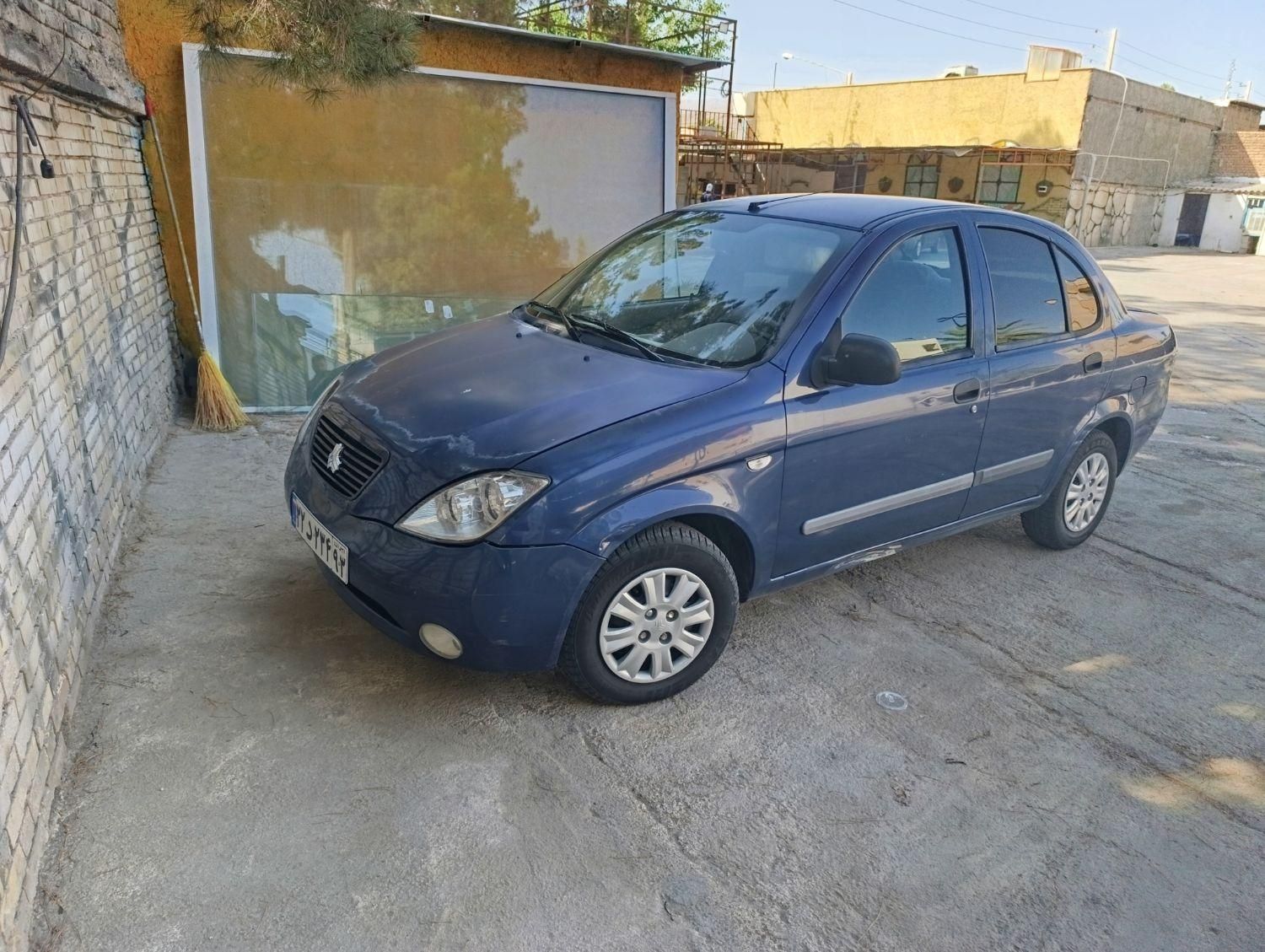 تیبا صندوق دار SX - 1395