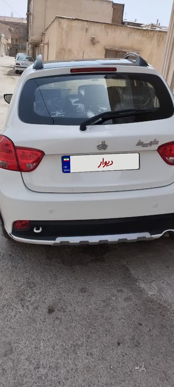 خودرو کوییک، R آگهی ann_18392925