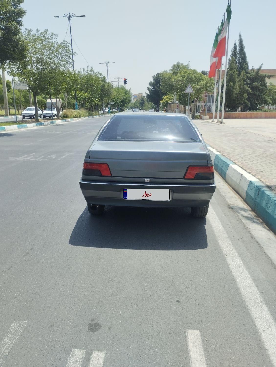 پژو 405 GLX - 1381