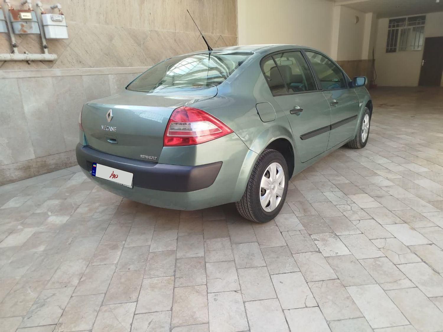 رنو مگان دنده‌ای 1600 - 2008