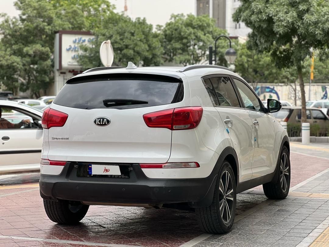 کیا اسپورتیج 4 سیلندر 2400cc - 2015