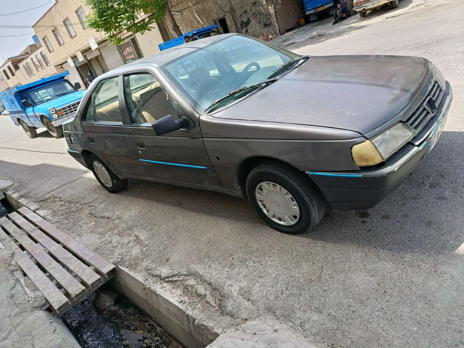 پژو 405 GLX - 1381