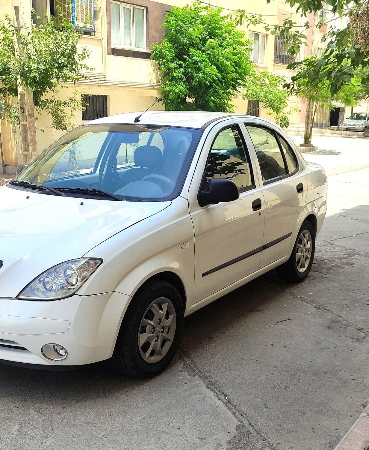 تیبا صندوق دار SX - 1396