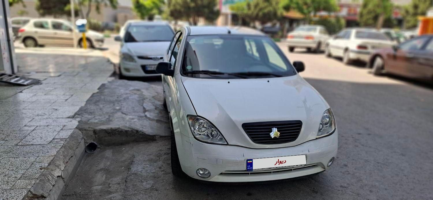 تیبا صندوق دار SX - 1400