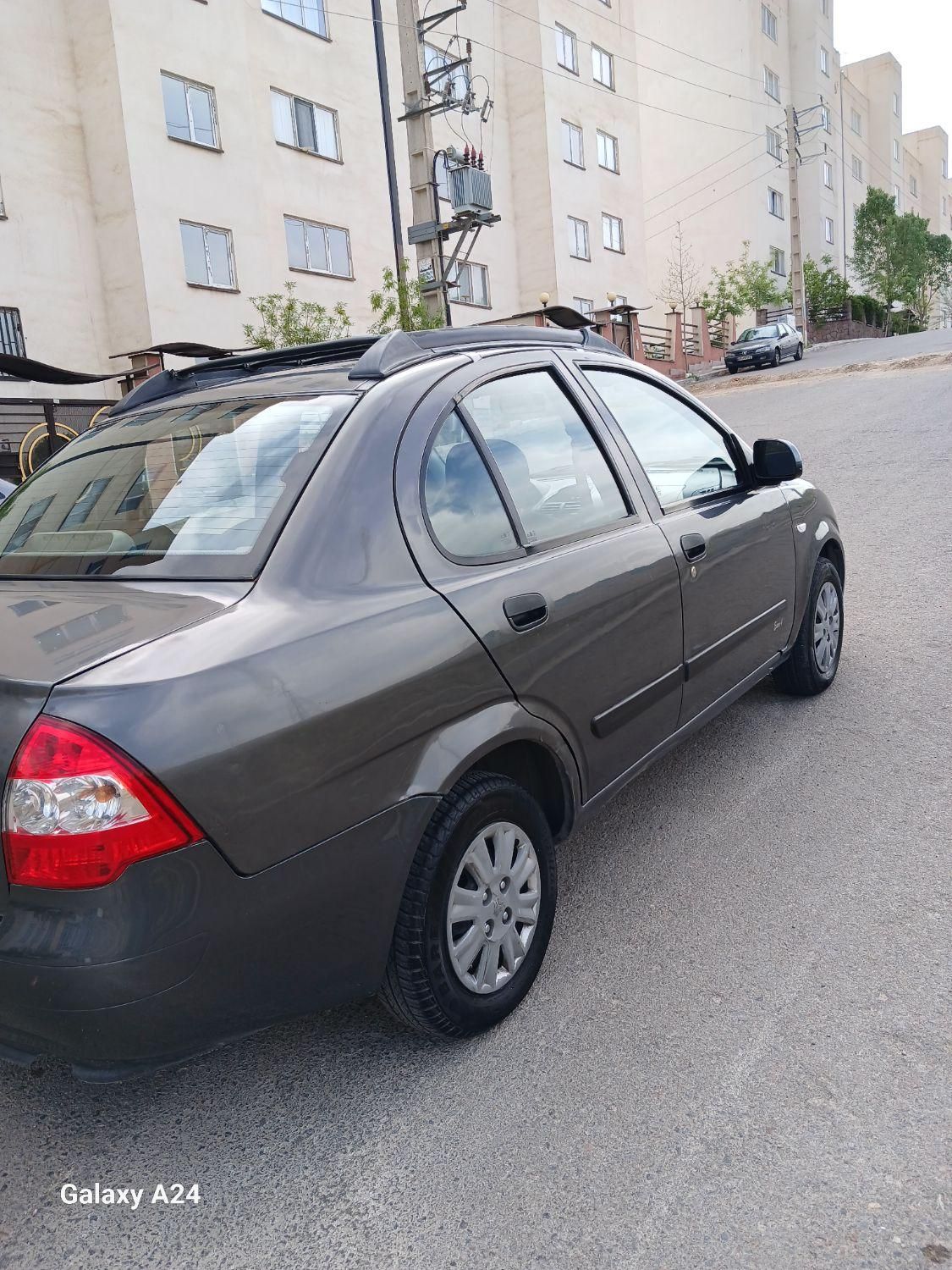 تیبا صندوق دار SX - 1393
