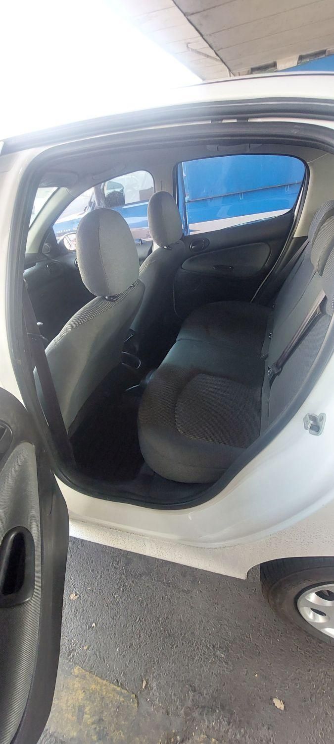 پژو ۲۰۶ صندوق دار v8 - 1398
