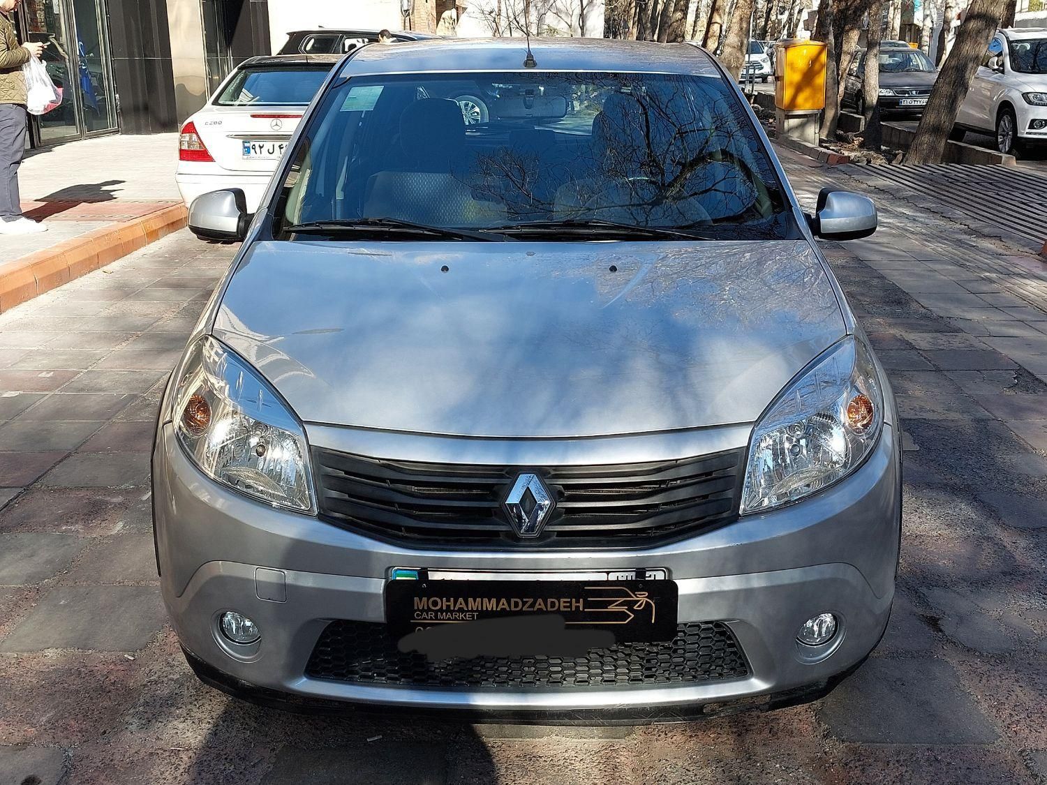 خودرو رنو، ساندرو آگهی ann_18393722