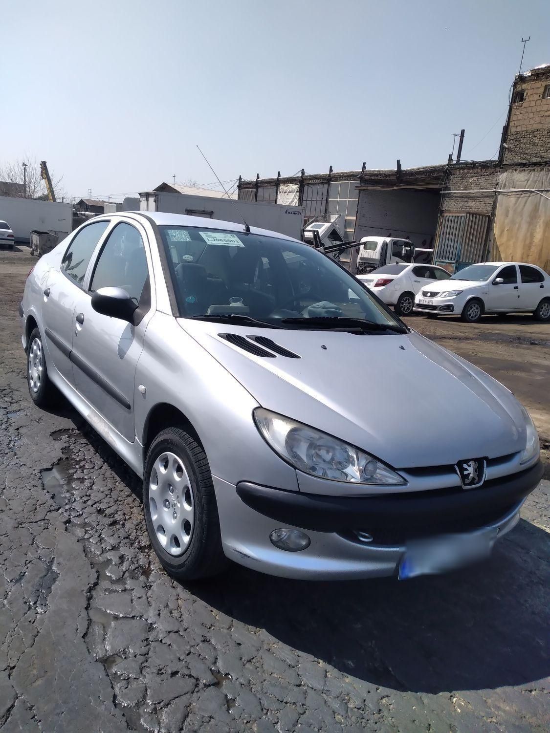 پژو ۲۰۶ صندوق دار v8 - 1399