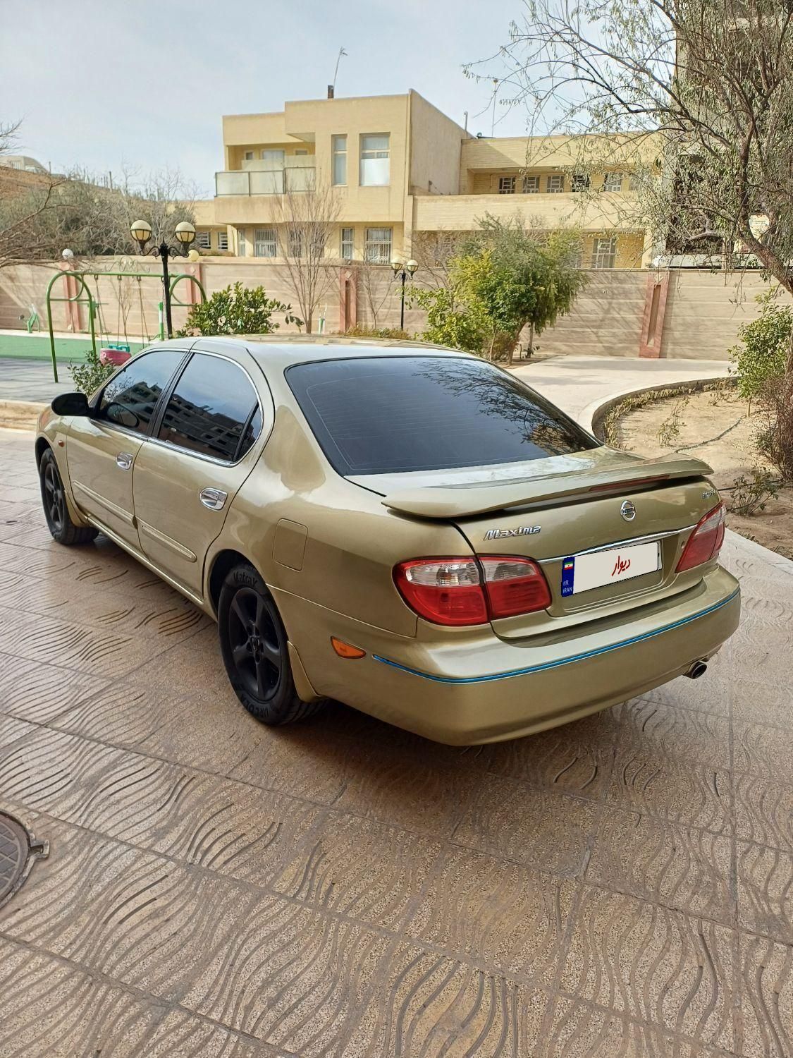 نیسان ماکسیما اتوماتیک - 2002