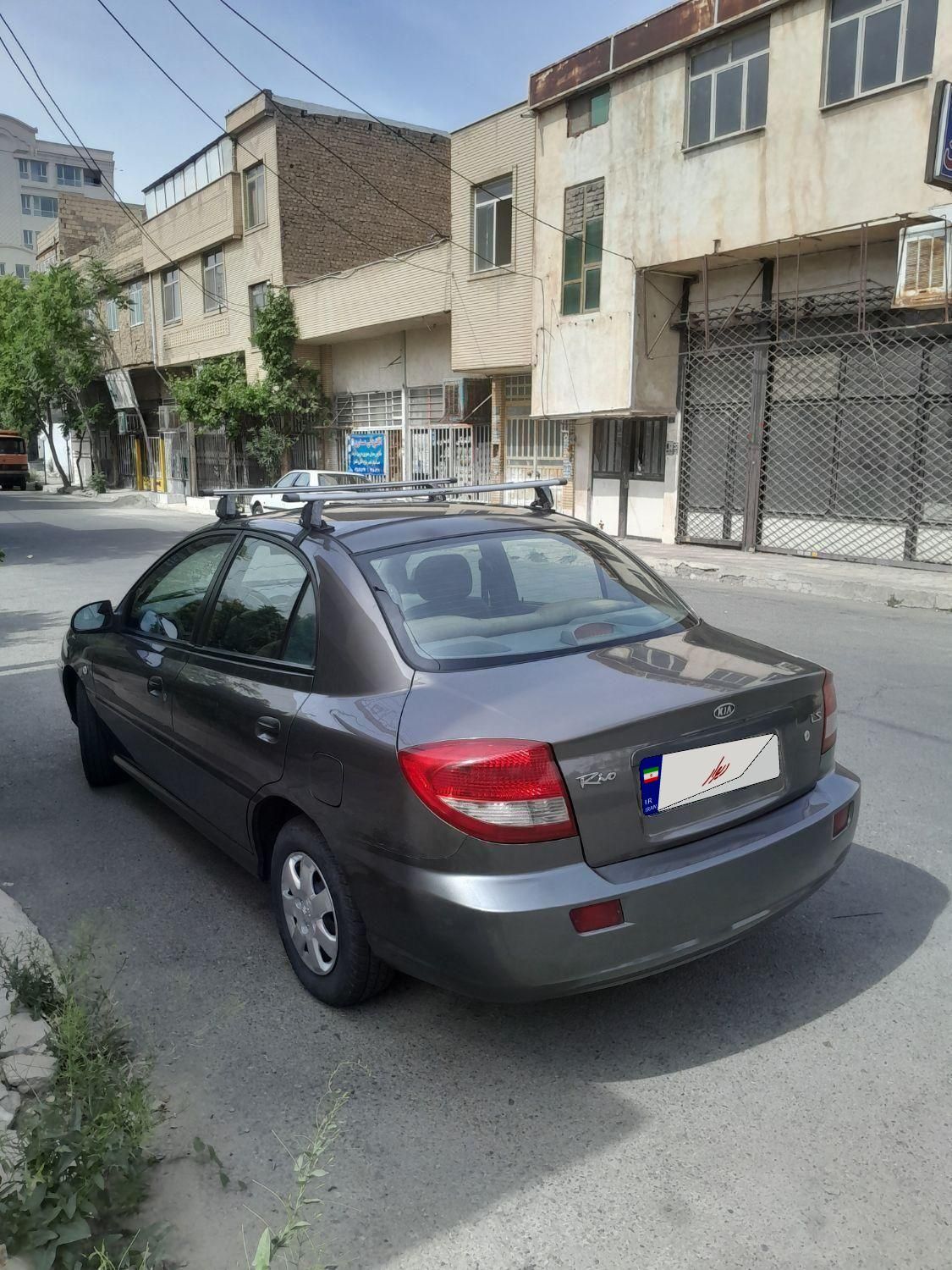 کیا ریو صندوقدار فول UB - 2015