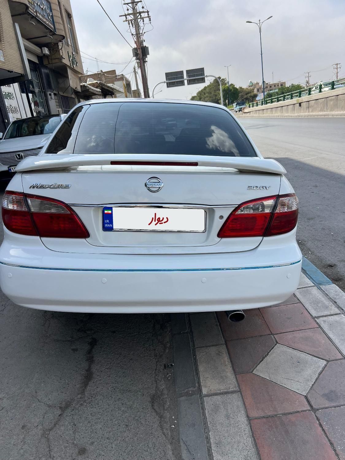 خودرو نیسان، ماکسیما آگهی ann_18394296