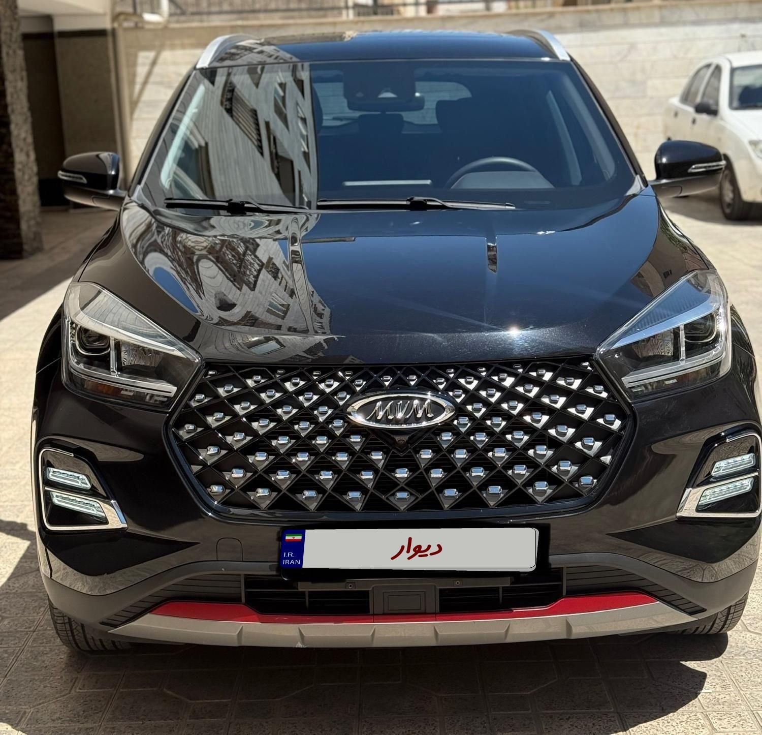 ام وی ام X55 پرو اکسلنت - 2024