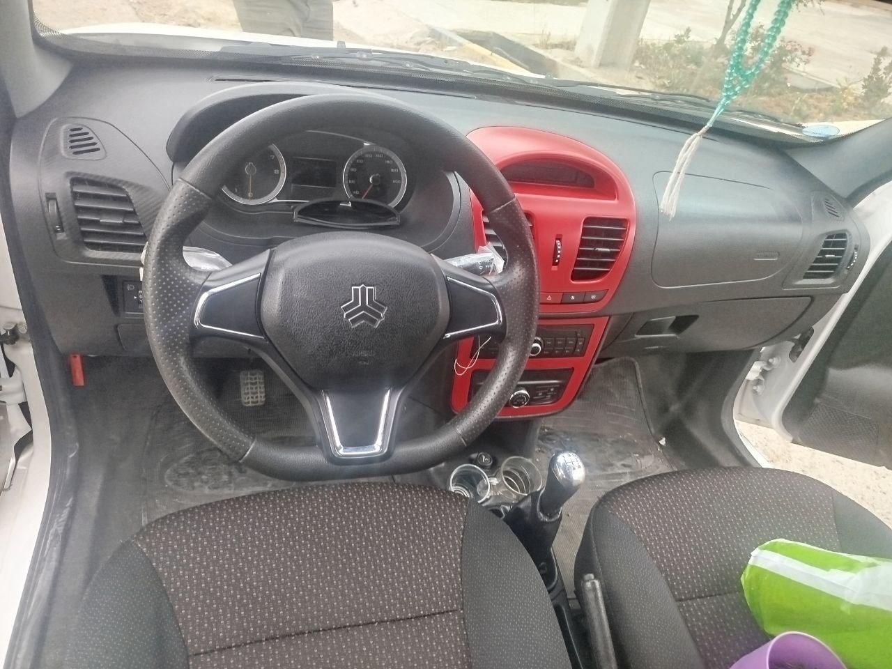 کوییک R دنده‌ای - 1402