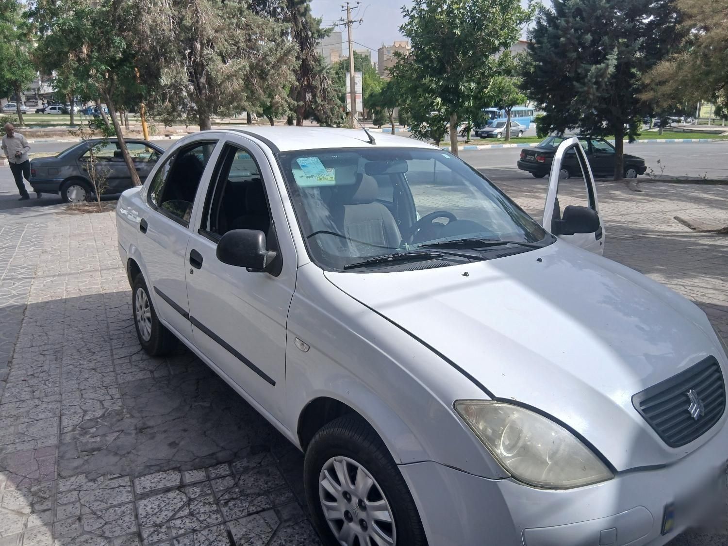 تیبا صندوق دار SX - 1398