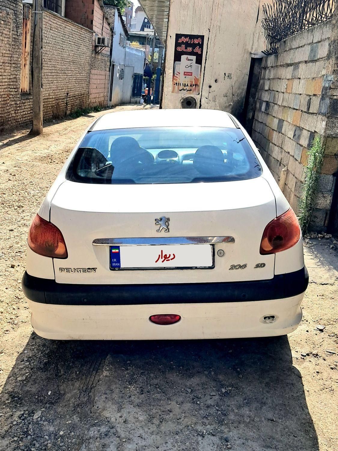 پژو ۲۰۶ صندوق دار v8 - 1392
