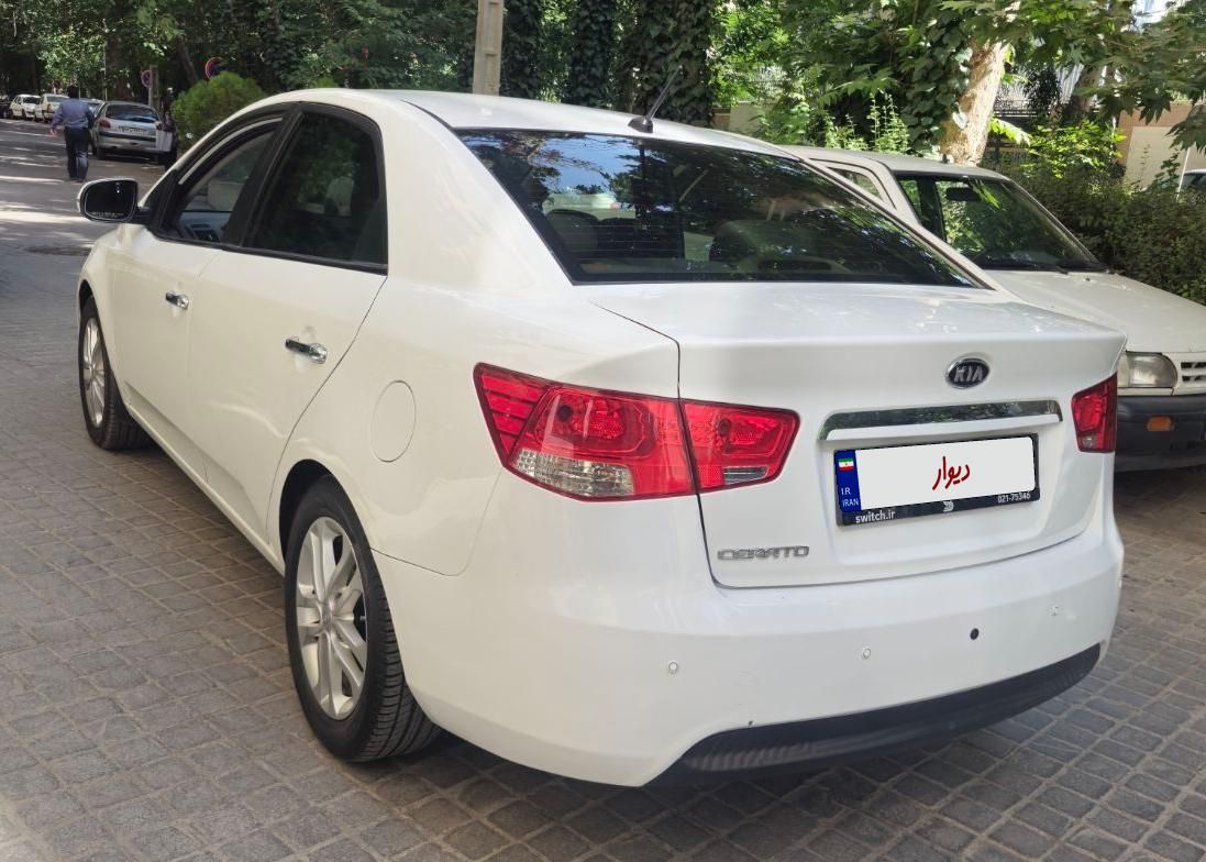 کیا سراتو مونتاژ 2000 اتوماتیک - 2015