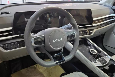 کیا اسپورتیج 6 سیلندر 2700cc - 2024