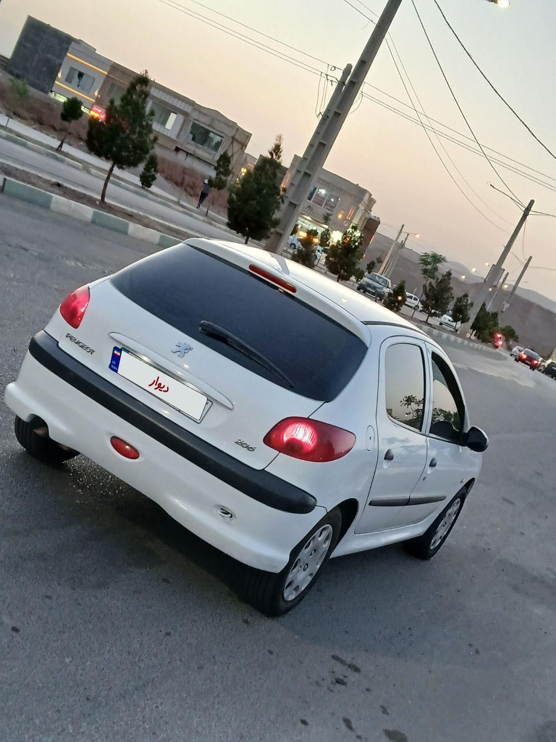 خودرو پژو، 206 آگهی ann_18395688