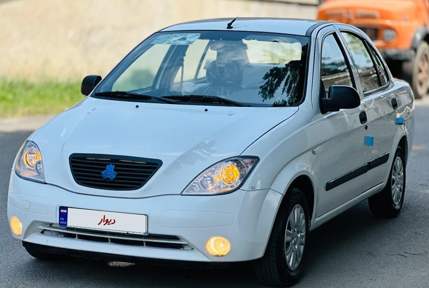 تیبا صندوق دار EX - 1394