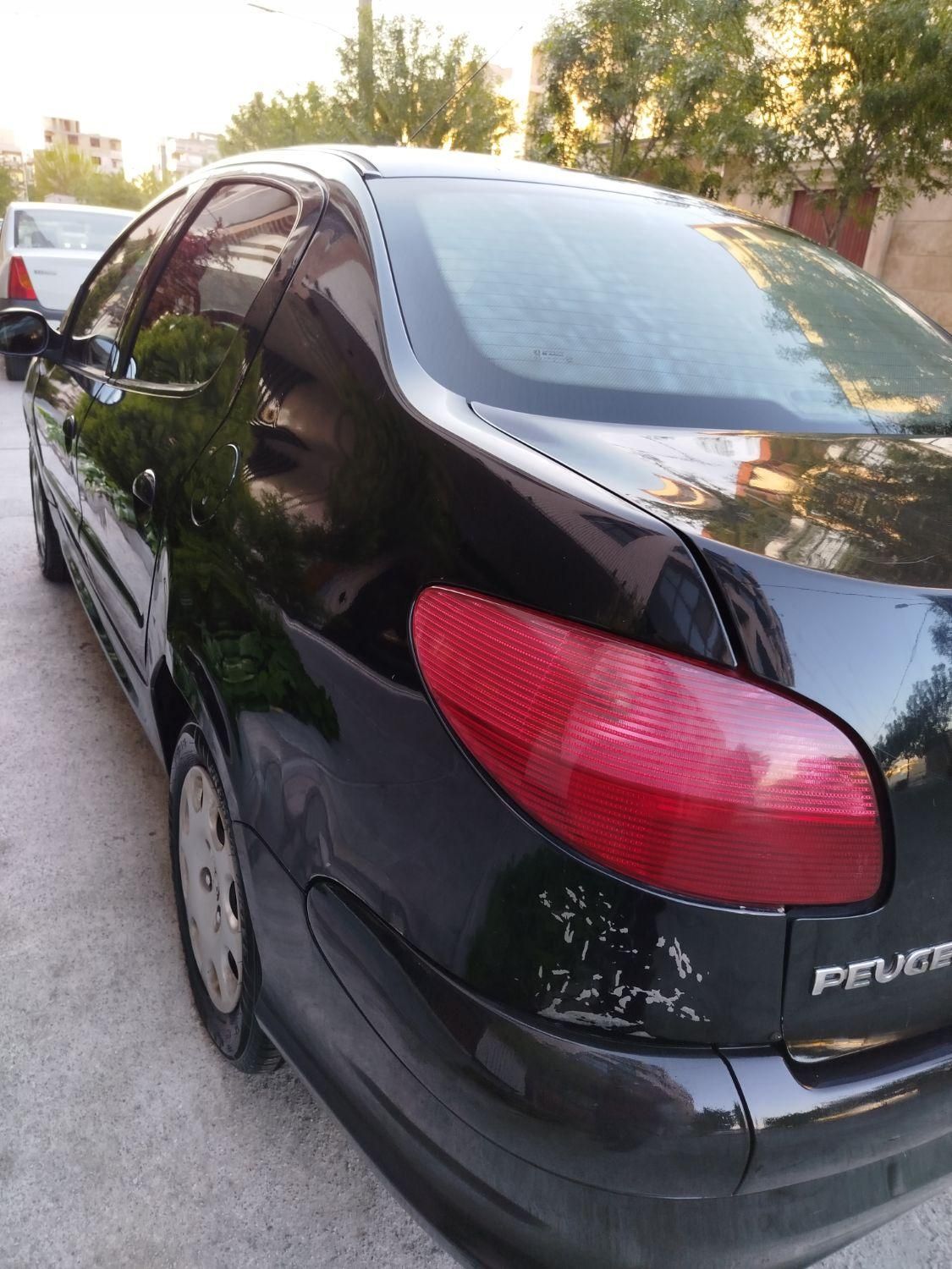 پژو ۲۰۶ صندوق دار v10 - 1387